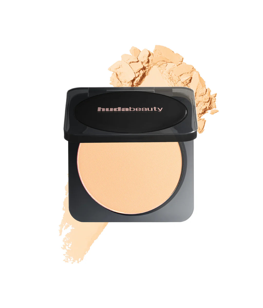Huda Beauty Easy Bake pressed powder пудра