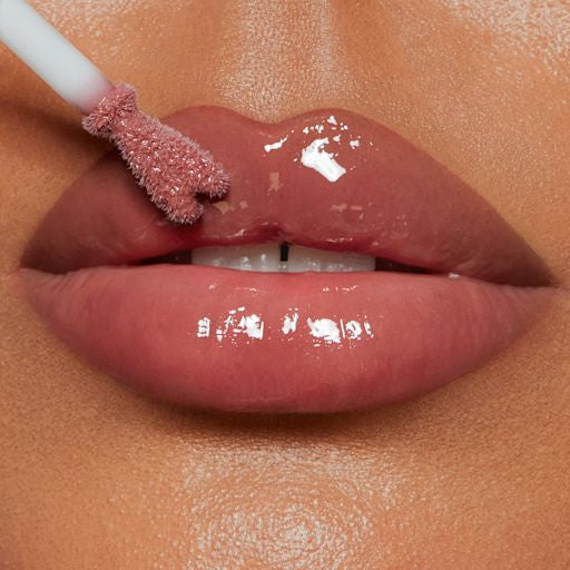 Charlotte Tilbury Collagen Lip Bath гланц за устни с колаген